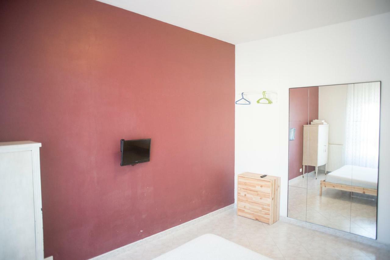 Affittacamere " Il Porto " Livorno Exterior foto